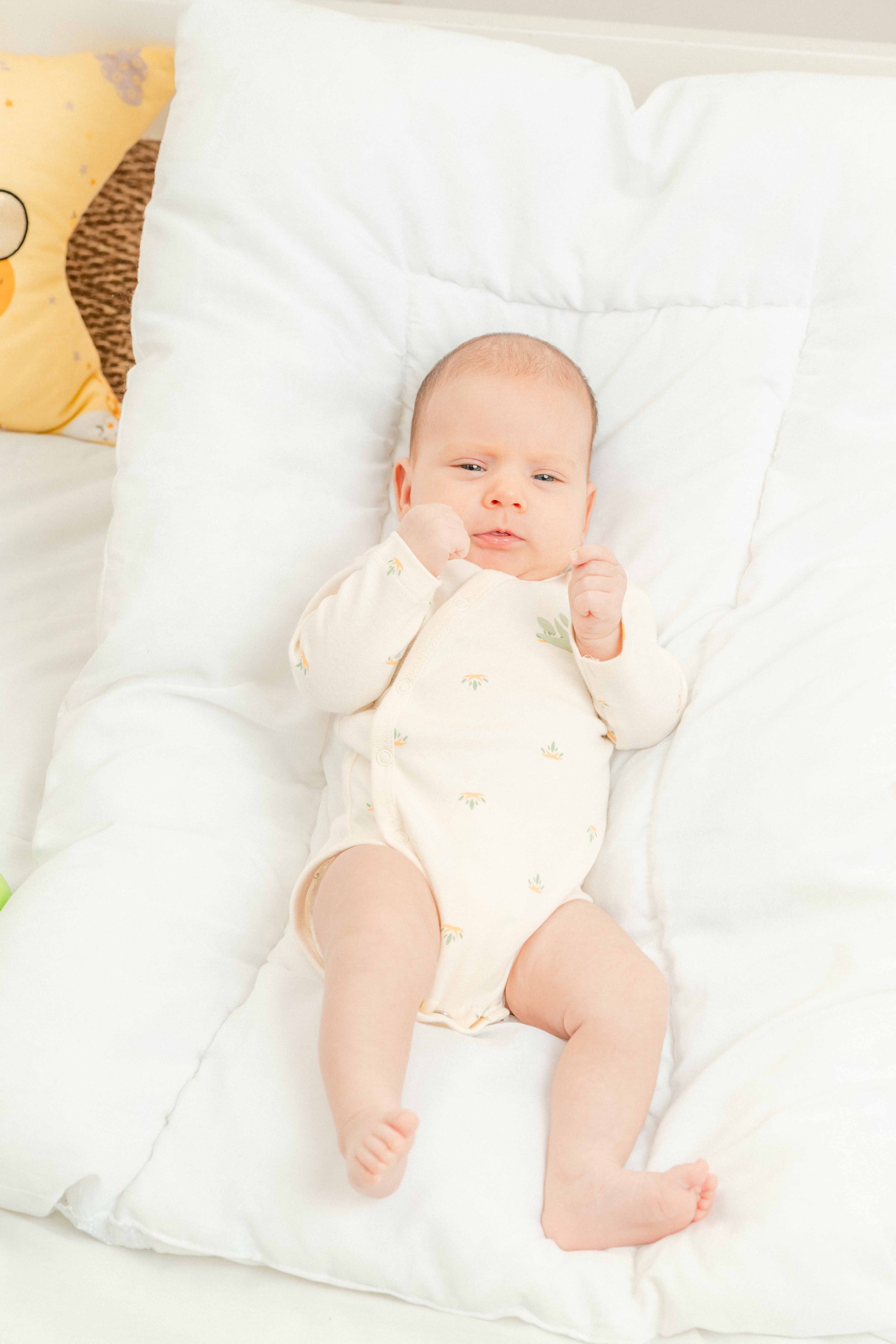 Eslenza 1pc Long Sleeves Organic Cotton Bodysuit
